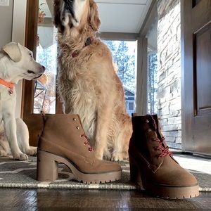 Someone else could wear them better:)